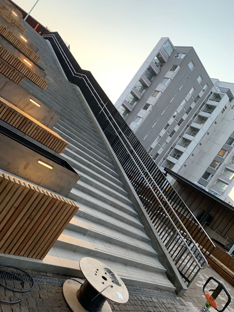 Lippulaiva shopping center Helsinki