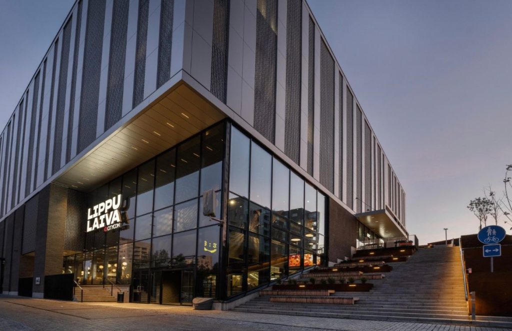 Lippulaiva shopping center Helsinki